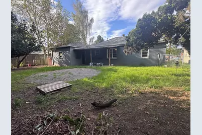 307 Sherman St, Amity, OR 97101 - Photo 15