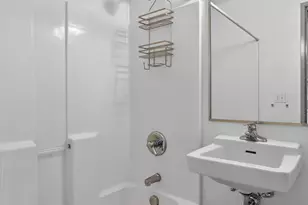 900 NE 81st Ave, Portland, OR 97213 - Photo 15