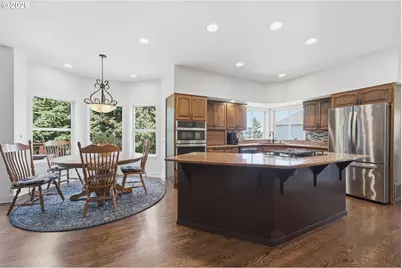 2790 Carriage Way, West Linn, OR 97068 - Photo 9