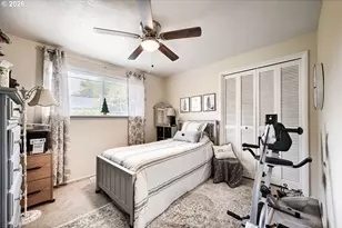 2565 Dover Dr, Eugene, OR 97404 - Photo 19