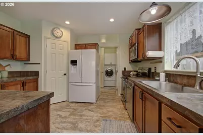 16812 SE 1st St #9, Vancouver, WA 98684 - Photo 11