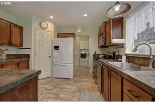 16812 SE 1st St, Vancouver, WA 98684 - Photo 11