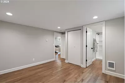 4414 NE 32nd Pl, Portland, OR 97211 - Photo 13
