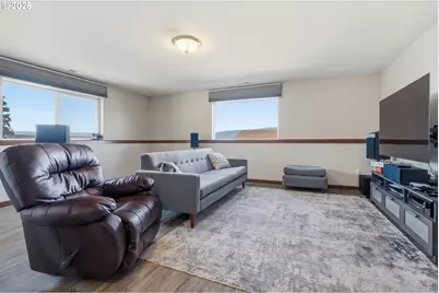 1704 Oakwood Dr, The Dalles, OR 97058 - Photo 21