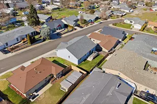 1704 Oakwood Dr, The Dalles, OR 97058 - Photo 31