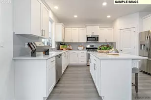 18715 NE 41st Pl, Vancouver, WA 98686 - Photo 7