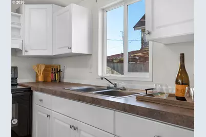 208 2nd St, Long Beach, WA 98631 - Photo 13