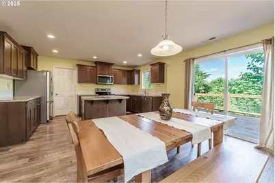 282 Karousel Ln, Washougal, WA 98671 - Photo 9