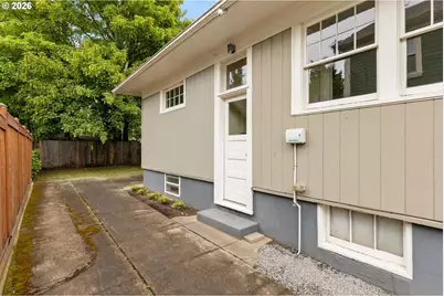 923 NE Tillamook St, Portland, OR 97212 - Photo 19
