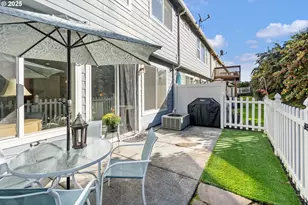 21780 NE Larkspur Ln, Fairview, OR 97024 - Photo 17