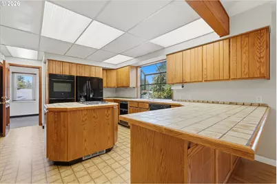 11765 SW Gaarde St, Tigard, OR 97224 - Photo 11