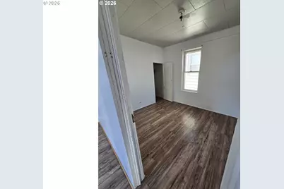 1908 Adams Ave, La Grande, OR 97850 - Photo 7