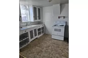 1908 Adams Ave, La Grande, OR 97850 - Photo 11