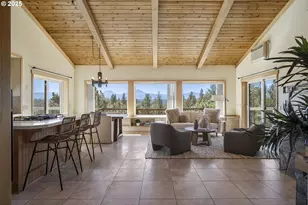 16966 Canyon Crest Dr, Sisters, OR 97759 - Photo 9