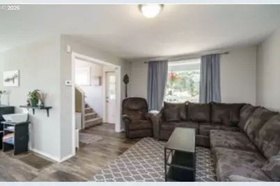 481 S Pine St, Canby, OR 97013 - Photo 27