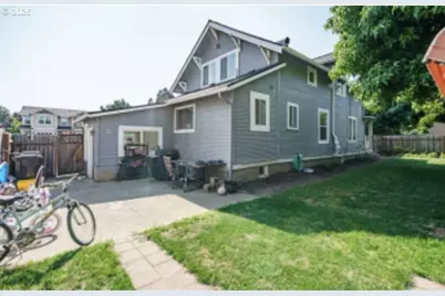 481 S Pine St, Canby, OR 97013 - Photo 25