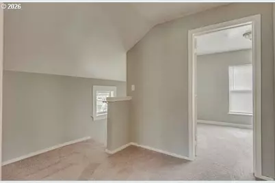 481 S Pine St, Canby, OR 97013 - Photo 11