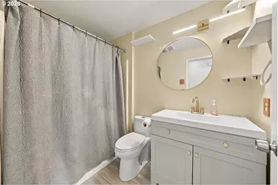 837 SE Vine Maple Dr, Myrtle Creek, OR 97457 - Photo 17