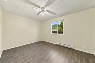 837 SE Vine Maple Dr, Myrtle Creek, OR 97457 - Photo 15