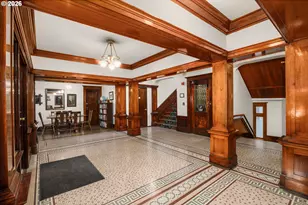 2083 NW Johnson St, Portland, OR 97209 - Photo 27