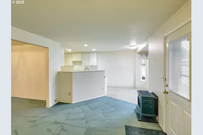 1032 Stanfield Rd, Woodburn, OR 97071 - Photo 5