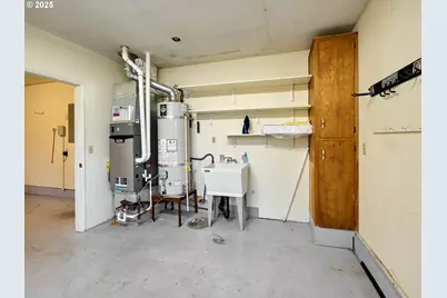 1032 Stanfield Rd, Woodburn, OR 97071 - Photo 21