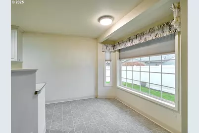 1032 Stanfield Rd, Woodburn, OR 97071 - Photo 5