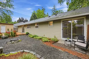12955 SW 22nd St, Beaverton, OR 97008 - Photo 23