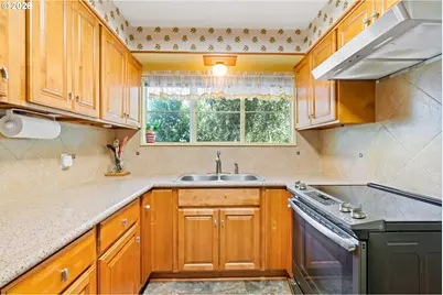 971 19th Ave, Longview, WA 98632 - Photo 7