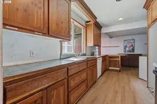 29770 NE Wilsonville Rd, Newberg, OR 97132 - Photo 9