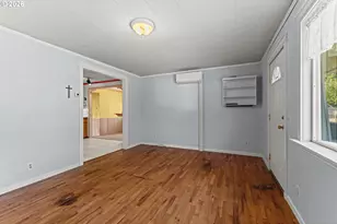 412 23rd St, Myrtle Point, OR 97458 - Photo 11