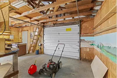412 23rd St, Myrtle Point, OR 97458 - Photo 29