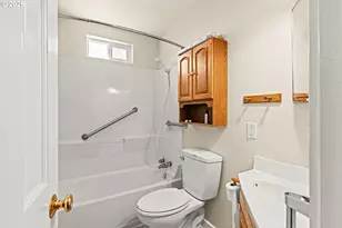 412 23rd St, Myrtle Point, OR 97458 - Photo 15