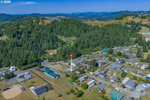 412 23rd St, Myrtle Point, OR 97458 - Photo 41