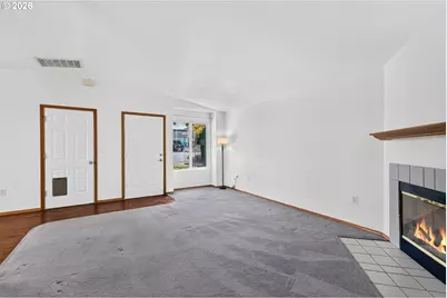 9654 N Edison St, Portland, OR 97203 - Photo 7