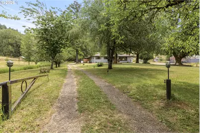 9273 SW Gopher Valley Rd, Sheridan, OR 97378 - Photo 45