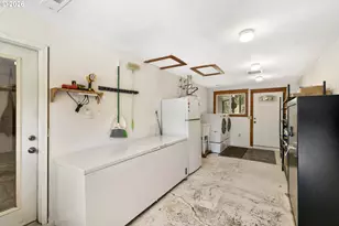9273 SW Gopher Valley Rd, Sheridan, OR 97378 - Photo 23