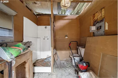 25795 Trask River Rd, Tillamook, OR 97141 - Photo 23