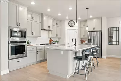 15170 SW Coolwater Ln, Tigard, OR 97224 - Photo 9