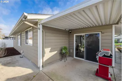 443 S Columbia Dr, Woodburn, OR 97071 - Photo 25