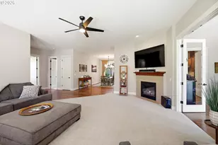 22814 SW Cowlitz Dr, Tualatin, OR 97062 - Photo 7