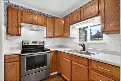 5916 SE 85th Ave, Portland, OR 97266 - Photo 13