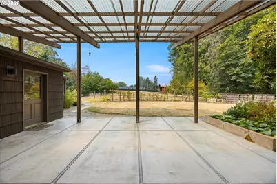 4325 SW Charming Way, Portland, OR 97225 - Photo 9