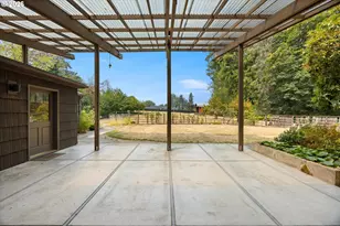 4325 SW Charming Way, Portland, OR 97225 - Photo 9