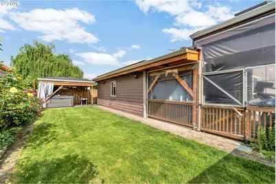 21498 SW Jay St, Beaverton, OR 97003 - Photo 41
