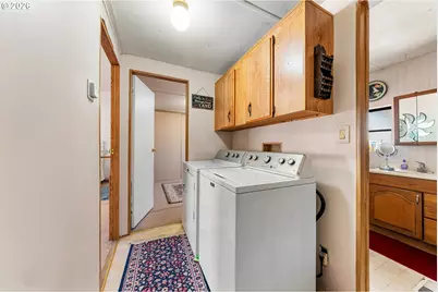 2325 Tenmile Valley Rd, Tenmile, OR 97481 - Photo 19