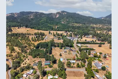 2325 Tenmile Valley Rd, Tenmile, OR 97481 - Photo 41