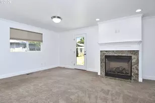 13046 Setera Cir, Oregon City, OR 97045 - Photo 17