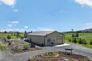 250 Schilling Rd, Lyle, WA 98635 - Photo 3