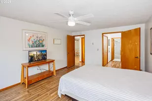 13821 NW 10th Ct, Vancouver, WA 98685 - Photo 9